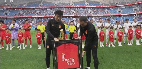 1686958158839071908.gif zhengzhi.gif